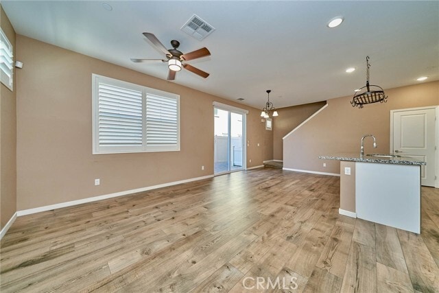 Building Photo - 35879 Landon Ln