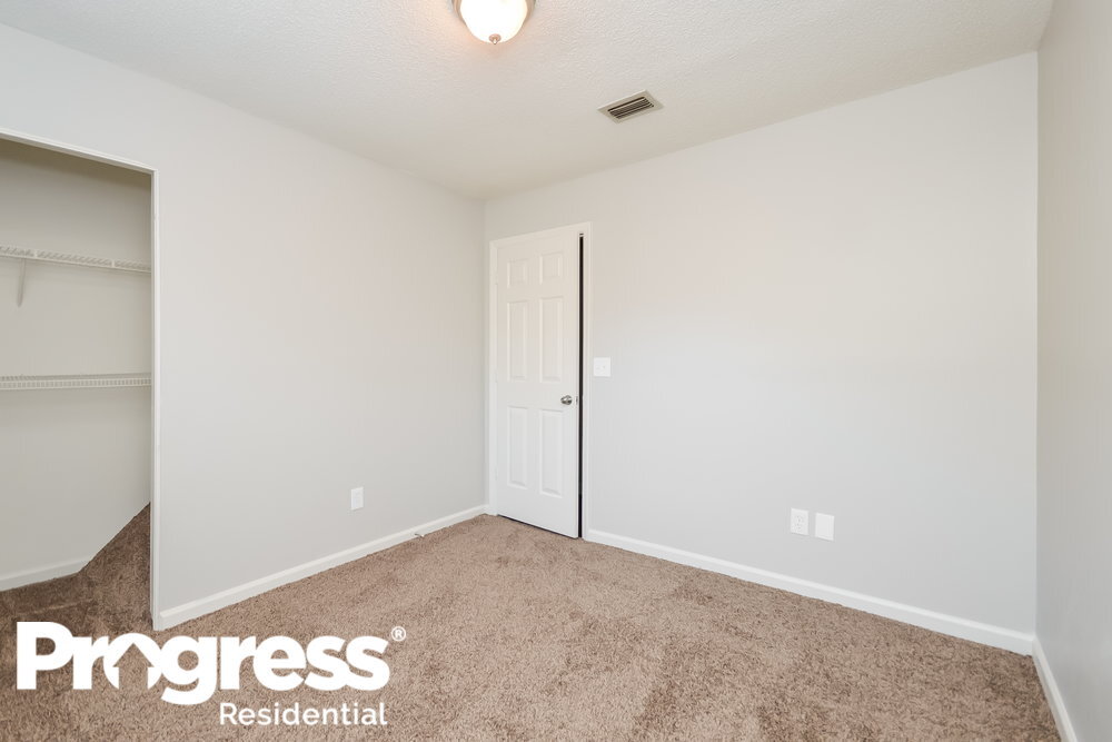 Building Photo - 900 Lauren Kay Ct