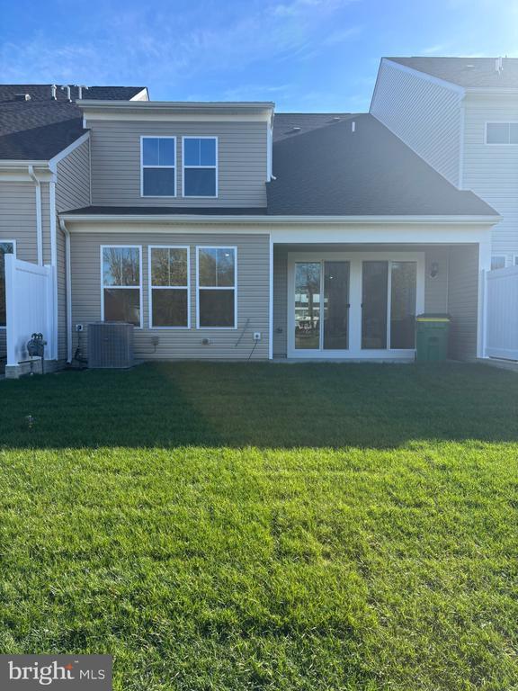 Building Photo - 29287 Oxford Dr