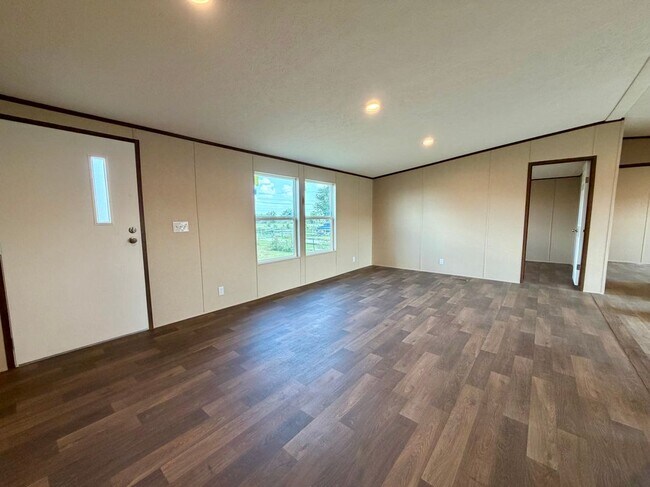 Building Photo - 4507 Big Tank Rd