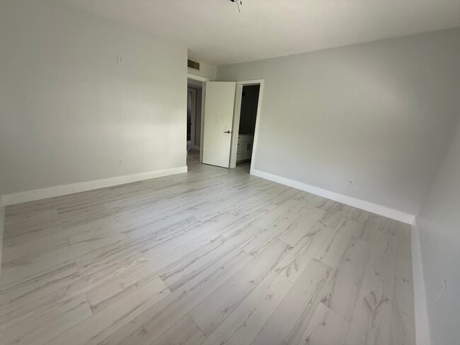 Master Bedroom - 7142 SW 22nd St