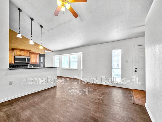 Building Photo - 642 NW 11th St