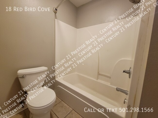 Building Photo - 18 Red Bird Cove