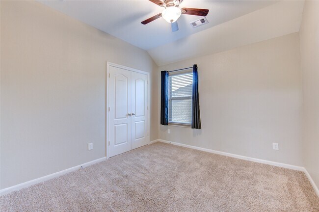 Building Photo - 16855 Big Reed Dr