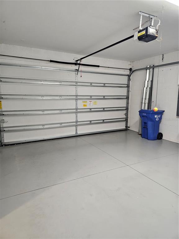 Building Photo - 125 Soliera St