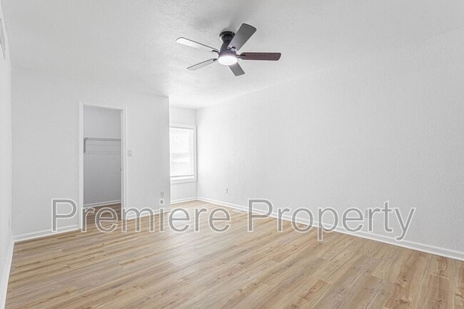 Building Photo - 17326 E Susquehanna Dr