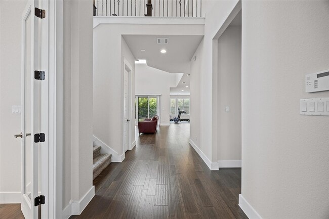 Building Photo - 2308 Berkleys Brook Dr