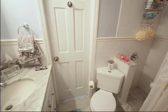 Building Photo - 530 Garden St