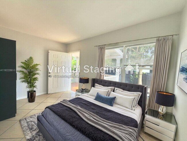 Building Photo - 1523 NE 110th Terrace