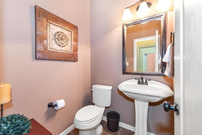 Building Photo - 8323 Floating Heart Ct