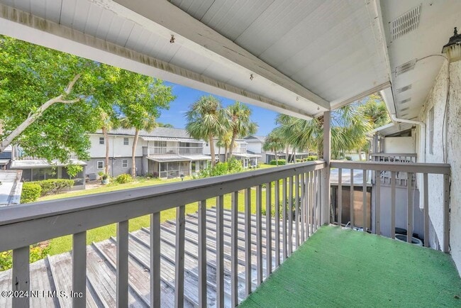 Building Photo - 695-A1A A1A N