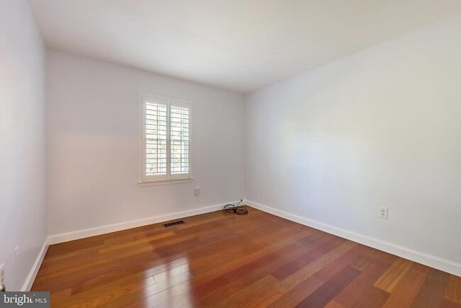 Building Photo - 7603 Heatherton Ln