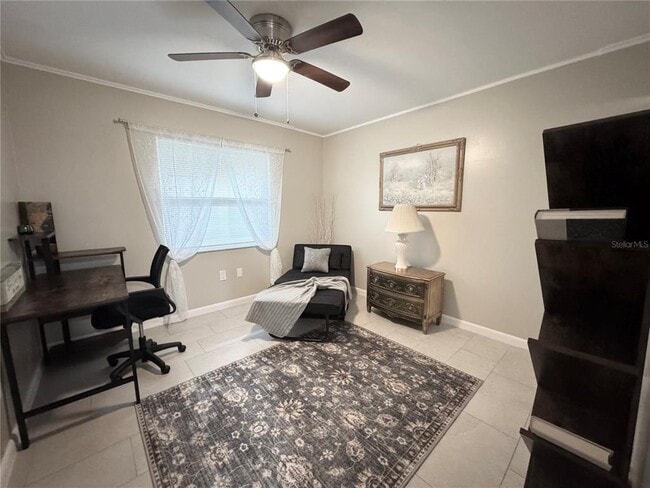 Building Photo - 1100 E Bay Dr