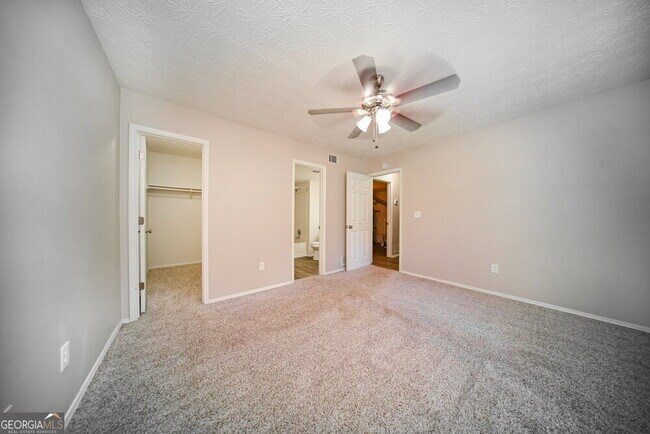 Building Photo - 4919 Windsor Downs Dr
