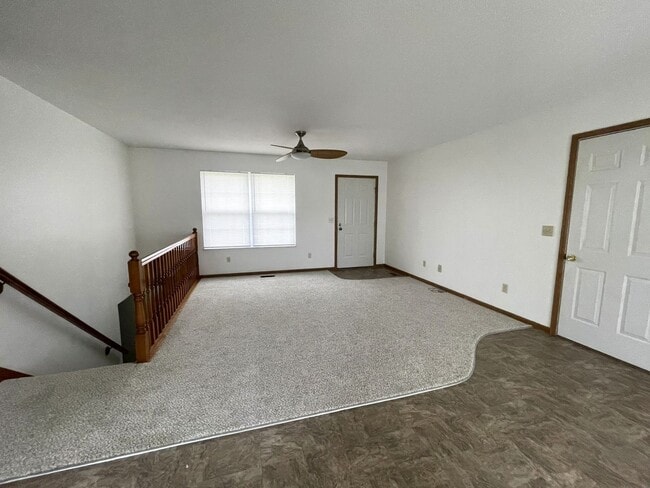 Building Photo - 3 Bed 2 Bath in Troy MO