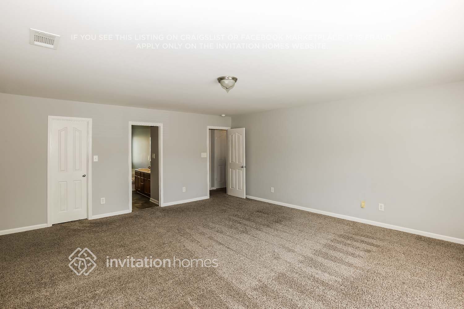 Building Photo - 717 Perth Dr