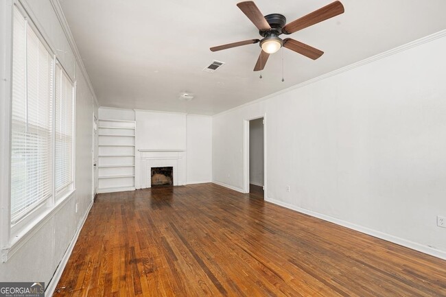 Building Photo - 419 Chamlee Dr