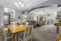 Building Photo - Lake view Condo in the middle of Branson