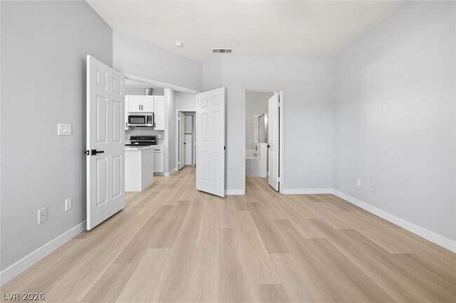 Building Photo - 6821 Santa Isabel Ave
