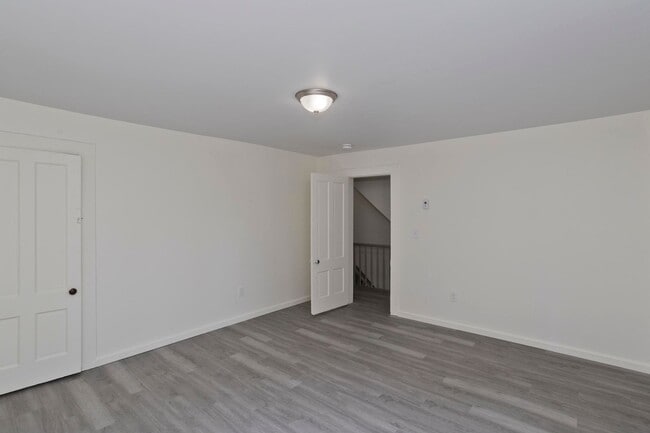 Building Photo - 24 Highland Ave