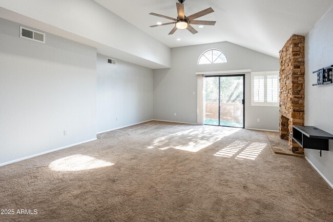 Building Photo - 5122 E Shea Blvd