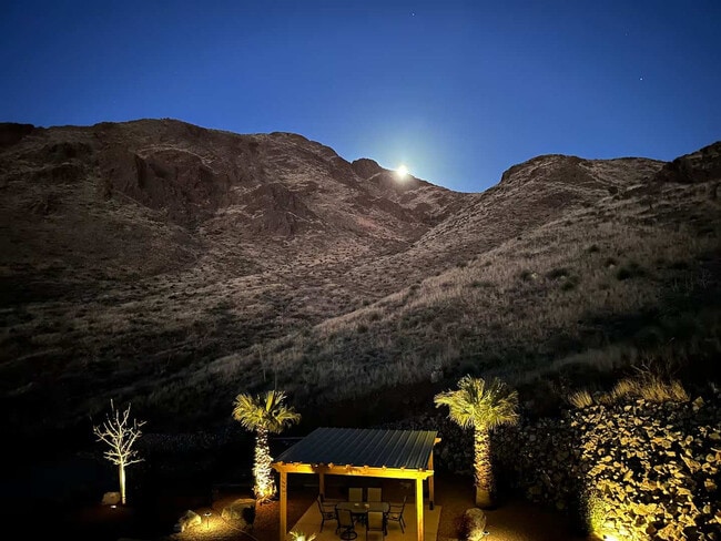 Building Photo - 12705 Chuck Wagon Rd