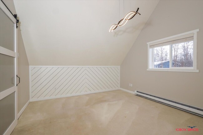 Building Photo - Enchanting Chalet-Style 3-bedroom, 2-bathroom Home!