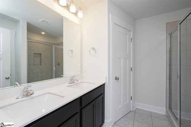 Building Photo - 9 Meteora Way