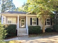 Building Photo - Earlewood