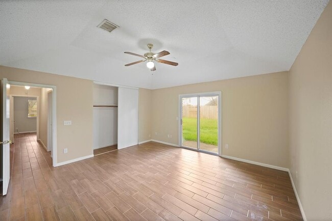 Building Photo - 18206 Brooknoll Dr