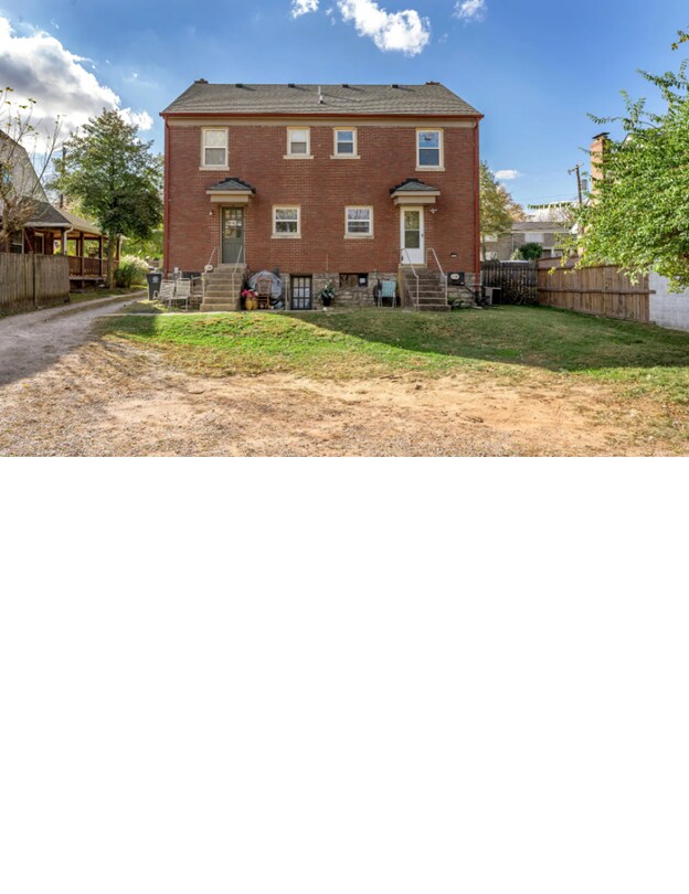 Building Photo - 106 Delmont Dr