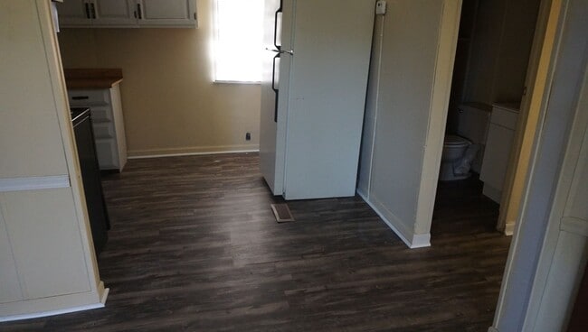 Building Photo - Mobile Home in Cook County