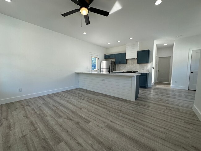 Building Photo - Brand New Living in North Knoxville: Modern Comfort Awaits