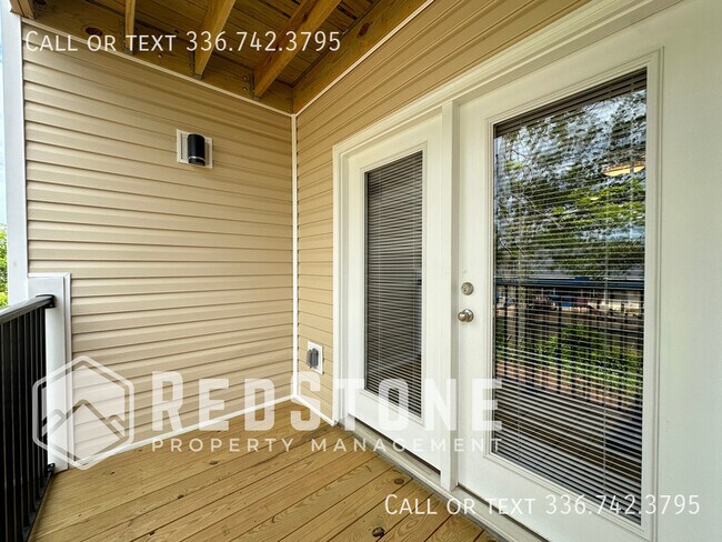 Building Photo - 1020 S Williamson Ave