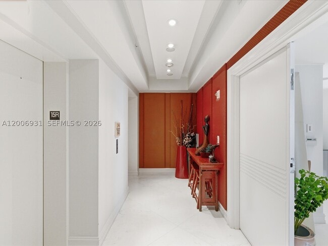 Building Photo - 17875 Collins Ave
