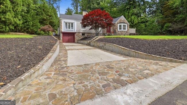 Building Photo - 857 Chattahoochee Dr