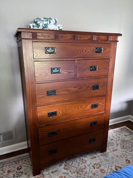 Dresser for clothes storage - 4622 Cass St