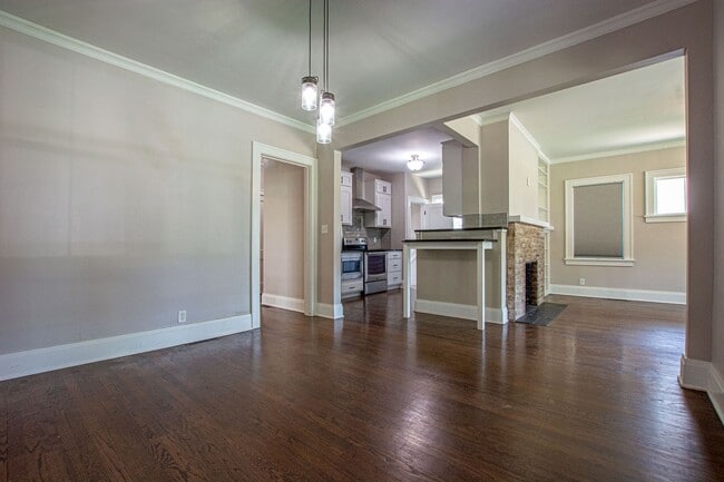 Building Photo - Adorable Brick 4 Bedroom Ranch with Finish...
