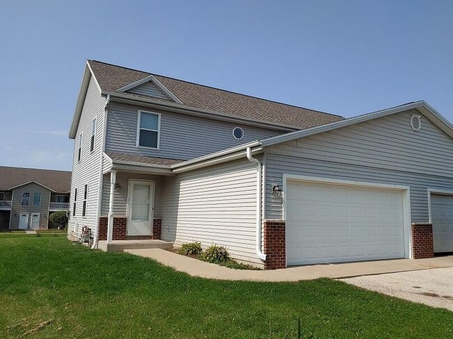Primary Photo - N7743 Maple Ridge Rd