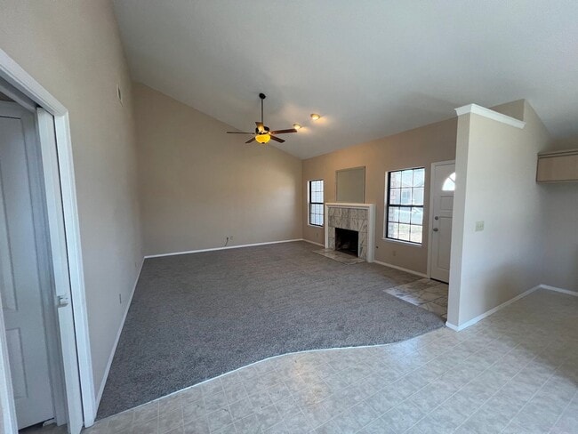 Building Photo - Charming 3 bedroom cottage for rent in Ree...