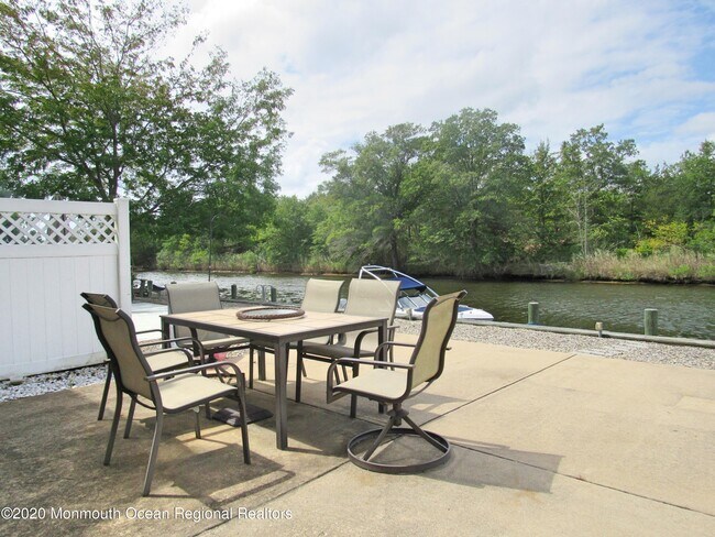 Building Photo - 23 Osprey Ln