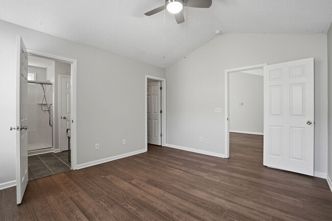 Building Photo - RANCH HOME with 3 bedrooms and 2 baths-CONVENIENT LOCATION