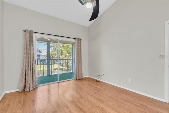 Building Photo - 106 Sun Isle Cir