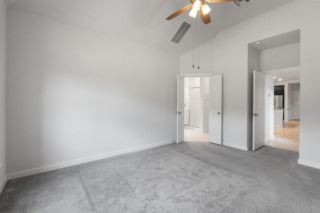 Building Photo - 8215 Prairie Rye Dr