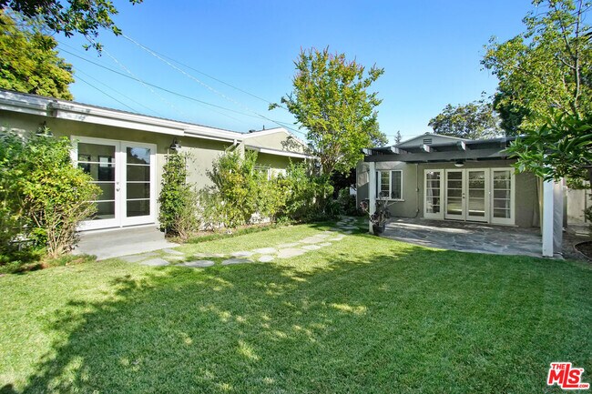 Building Photo - 11553 Otsego St