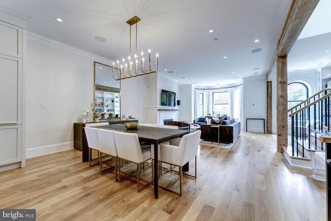 Building Photo - 1327 R St NW