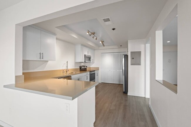 Building Photo - The Waterfront