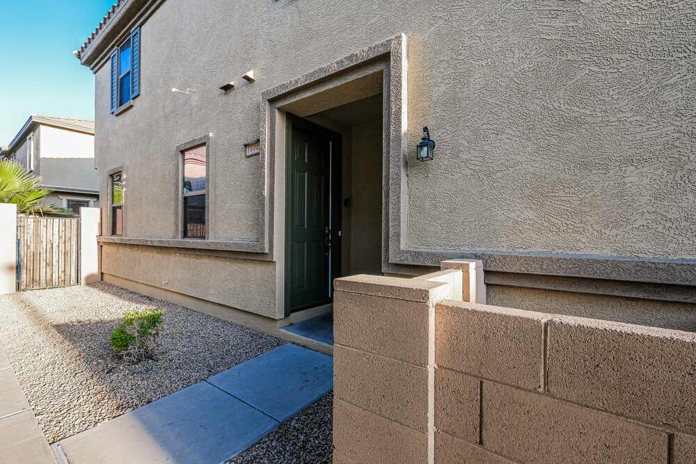 Building Photo - 1444 N 80th Dr