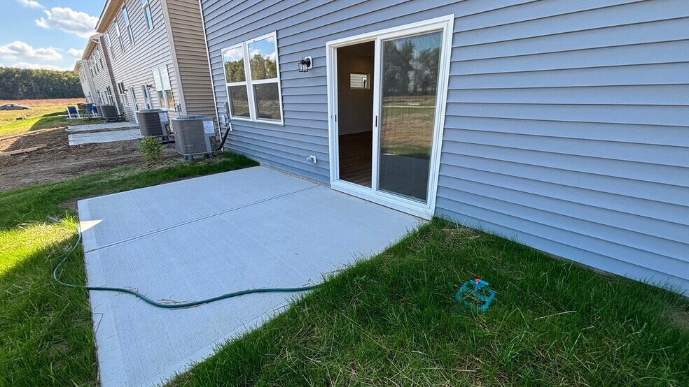 Building Photo - 2063 Wildberry Way