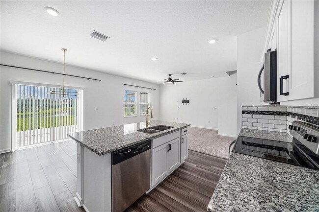 Building Photo - 35542 Buttonweed Trl